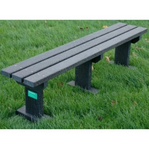 Sturdy Bench | Recycled Plastic Outdoor Furniture
